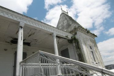 Article : L&rsquo;h&ocirc;tel de ville de Curepipe casse sa pipe