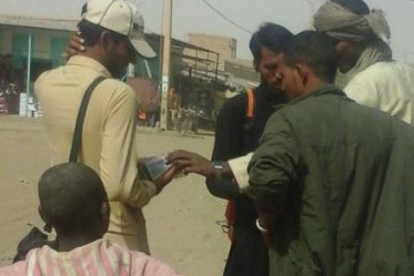Article : Au Mali, des vendeurs ambulants venus d&rsquo;Asie