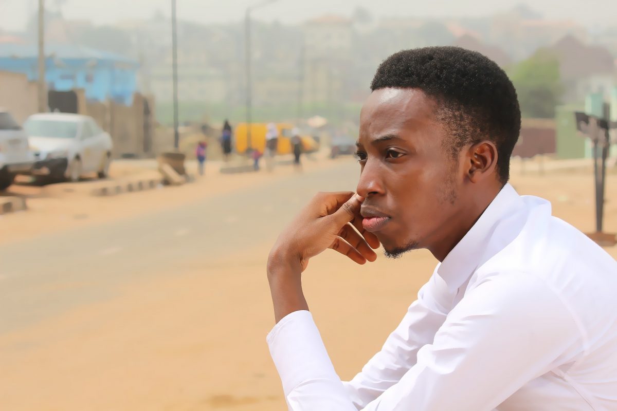 Article : Seul dans son coin, l&rsquo;introverti