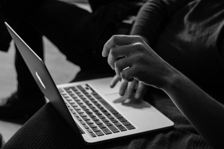 Article : Se former &agrave; l&rsquo;&egrave;re du num&eacute;rique : pourquoi et comment y parvenir ?