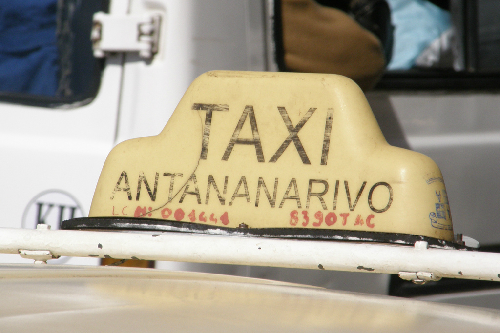 Article : Taxi d&rsquo;Antananarivo, les vieux tacos restent une solution