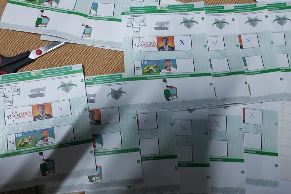 Article : Pr&eacute;sidentielles malgaches 2018 : l&rsquo;abc de la fraude &eacute;lectorale en Afrique