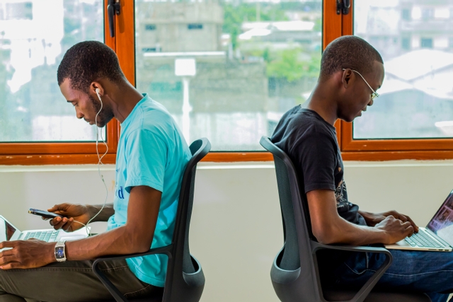 Article : U-Report Tchad forme des jeunes &agrave; l&rsquo;utilisation responsable d&rsquo;internet