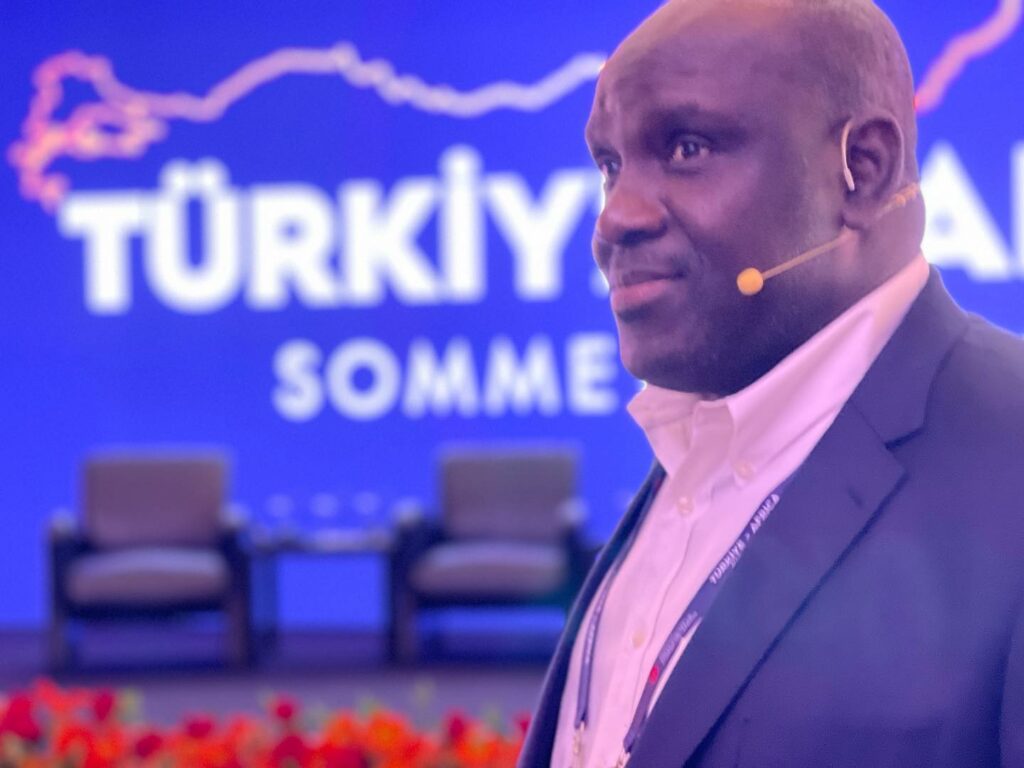 Article : Guin&eacute;e : focus sur Lamine Guirassy, PDG d&rsquo;Hadafo M&eacute;dias, le &laquo;&nbsp;Turbo&nbsp;&raquo;