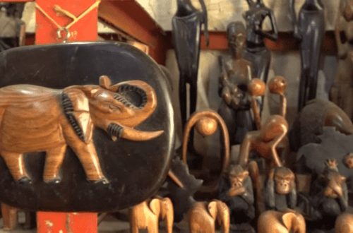 Article : Art guin&eacute;en : la sculpture r&eacute;siste encore au temps