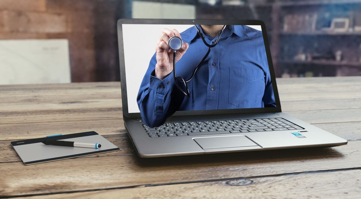 Article : La t&eacute;l&eacute;consultation : une solution pour lutter contre les d&eacute;serts m&eacute;dicaux en Afrique subsaharienne ?
