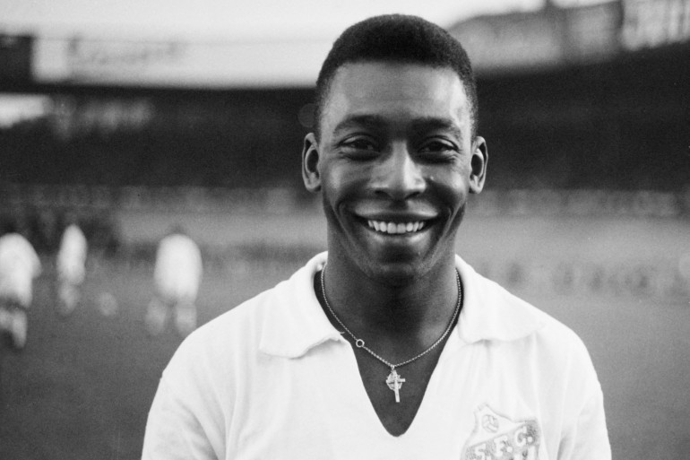 Article : Le roi Pel&eacute; est mort, vive le football