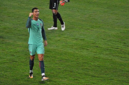 Article : Ronaldo &agrave; Al Nassr, et la p&eacute;ninsule arabique qui se partage le football europ&eacute;en