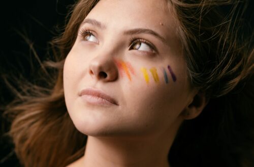 Article : Allez-vous rester h&eacute;t&eacute;rosexuelles pendant toute votre vie ?