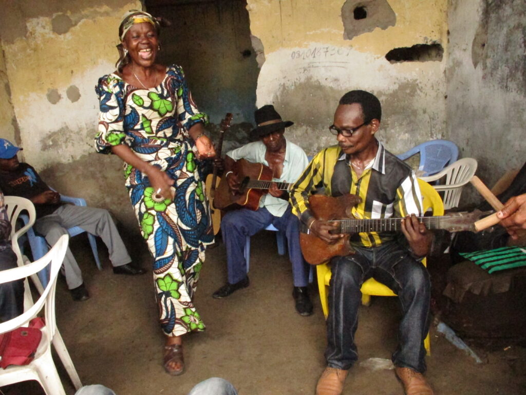 Article : Kinshasa, la ville aux mille visages