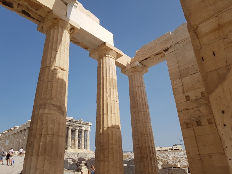 Article : L&rsquo;Acropole&nbsp;: pole position sur l&rsquo;histoire