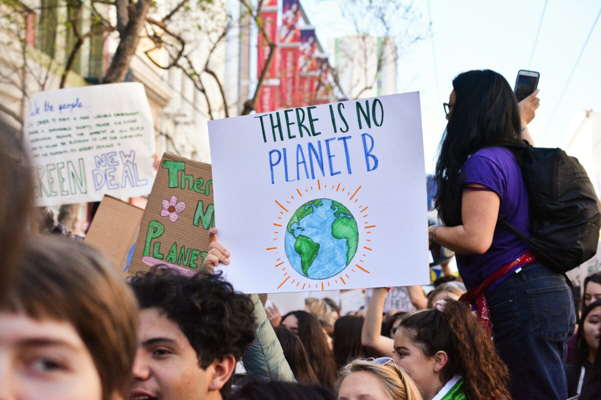 Article : La jeunesse africaine s&rsquo;interroge&nbsp;face aux changements du climat￼
