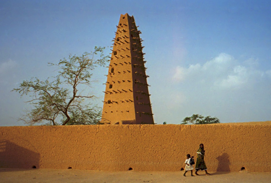 Article : &Eacute;chos sacr&eacute;s : La Mosqu&eacute;e d&rsquo;Agadez