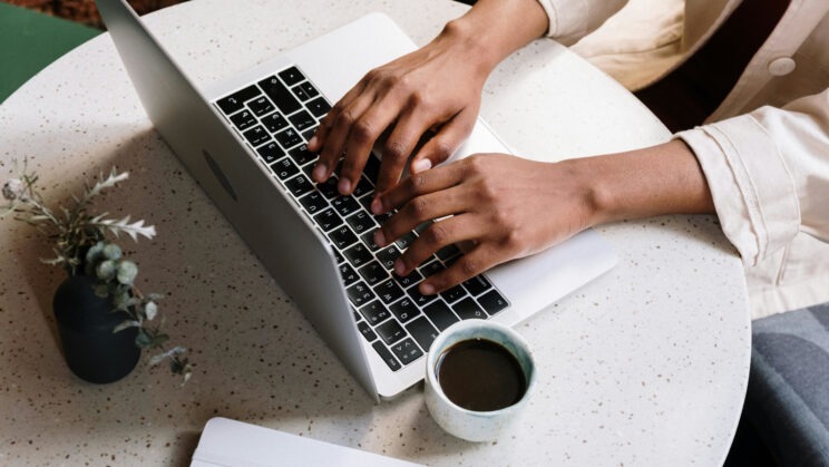 Article : &Ecirc;tre un blogueur&nbsp;: opportunit&eacute;s et responsabilit&eacute;s
