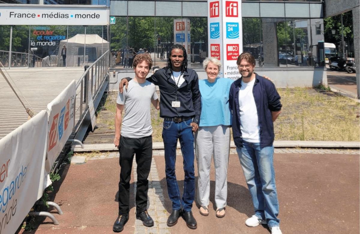 Article : Mondoblogueur depuis Abidjan, j&rsquo;ai &eacute;t&eacute; invit&eacute; par Camille et son &eacute;quipe &agrave; un d&eacute;jeuner dans les locaux de RFI